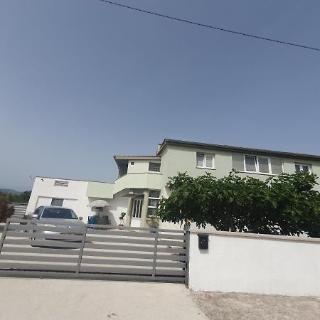 Apartments Jelinic Polaca Екстер'єр фото