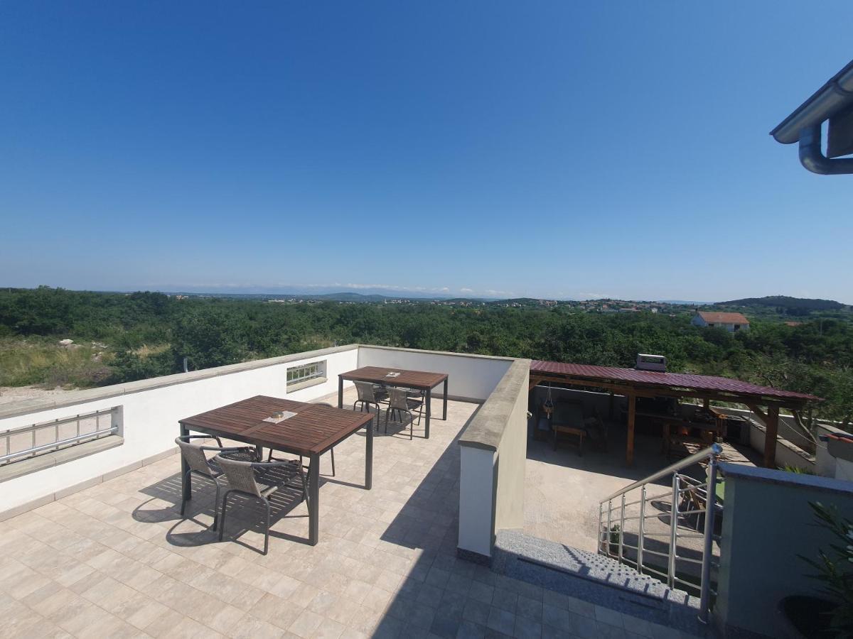 Apartments Jelinic Polaca Екстер'єр фото